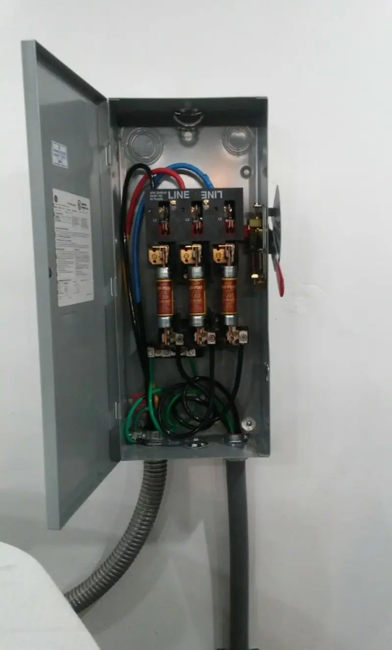 Three-phase disconnect switch installed for Electrical Wiring & Rewiring in Liberty Lake
